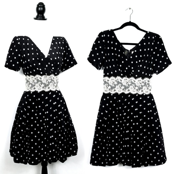 Vintage Dresses & Skirts - Vintage Kathryn Dianos Polka Dot Silk Dress